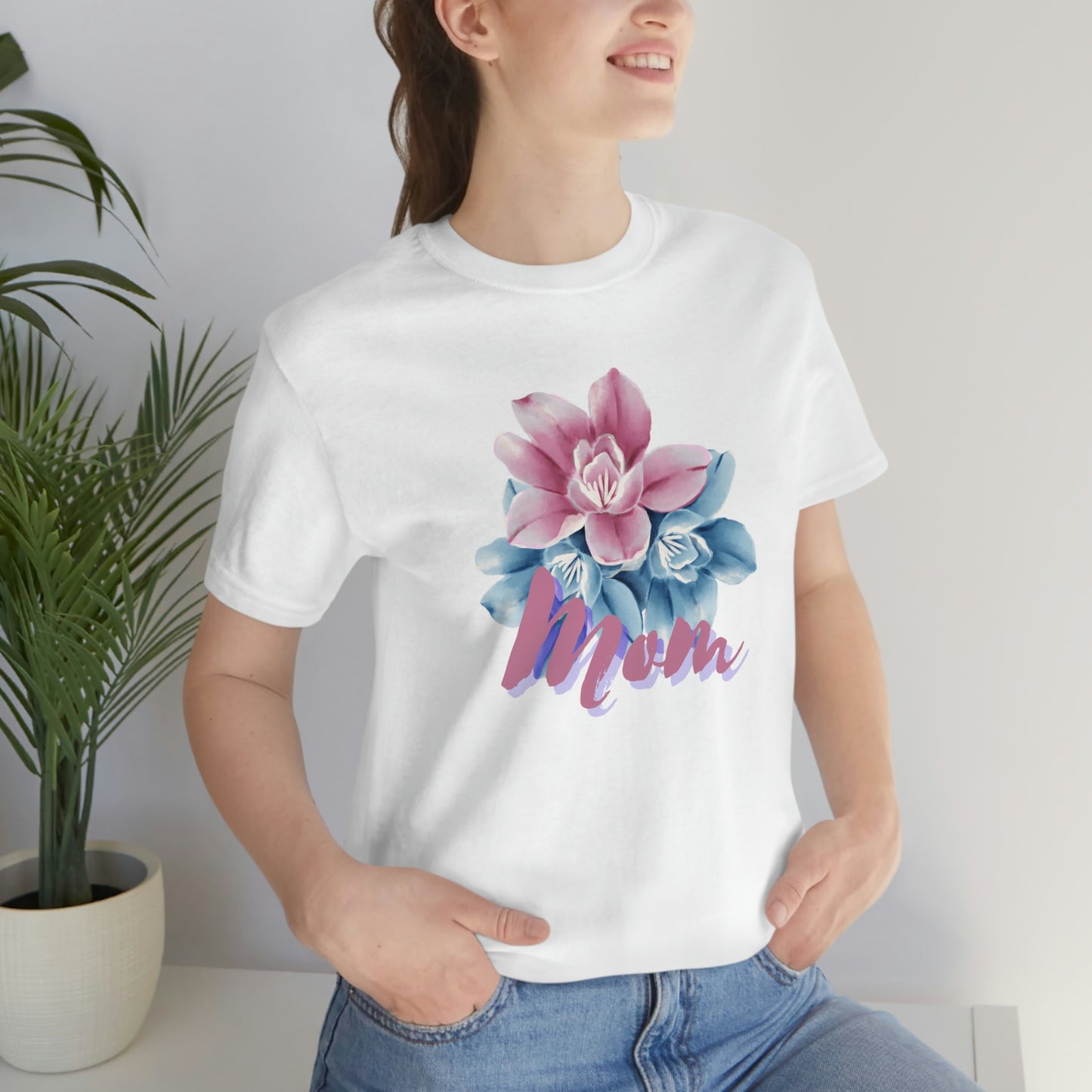 "Mom" Jersey Short Sleeve Tee